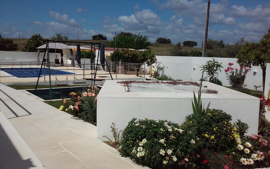 Ferienwohnung Casas Antigas Da Torre Torre de Coelheiros Exterior foto