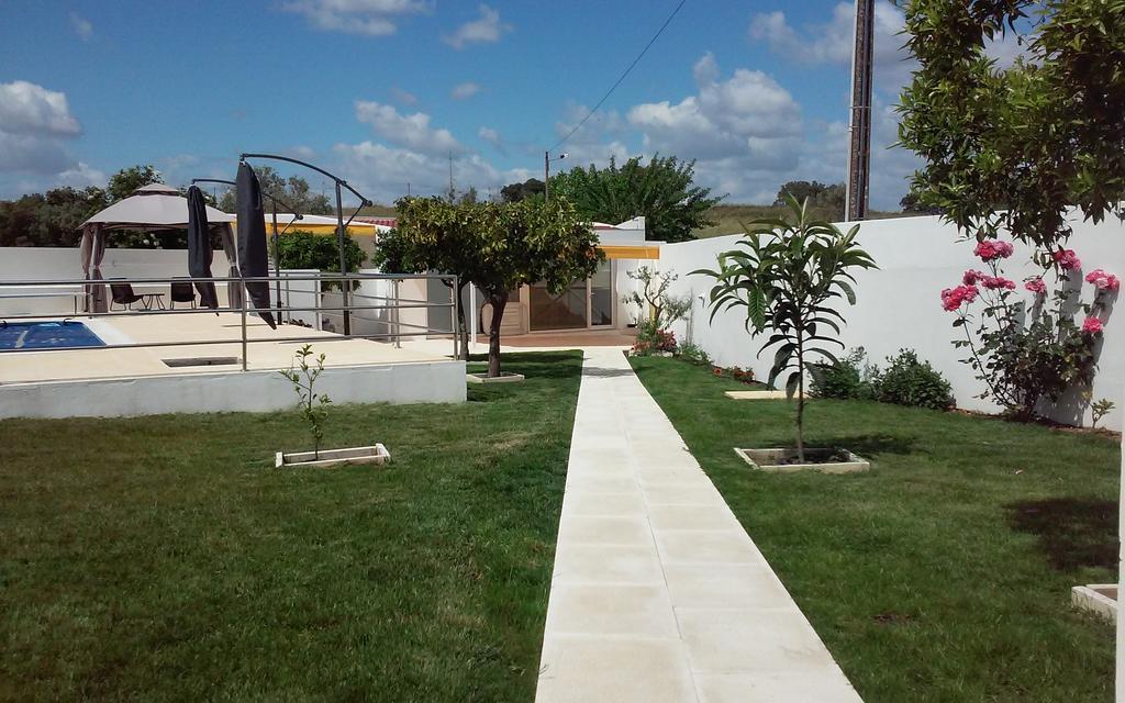 Ferienwohnung Casas Antigas Da Torre Torre de Coelheiros Exterior foto